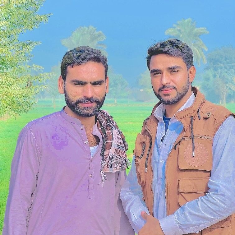 ‎اصغر لاشاری‎  